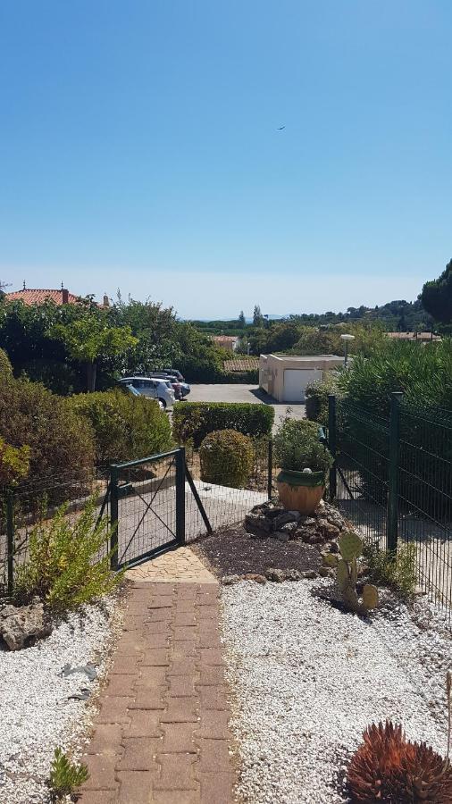 Ferienwohnung Au Coin De L'Olivier Le Lavandou Exterior foto